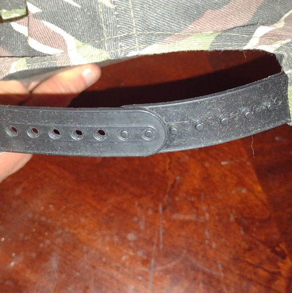 Men's- (Unisex) Obey Snapback Hat - Picture 2 of 7